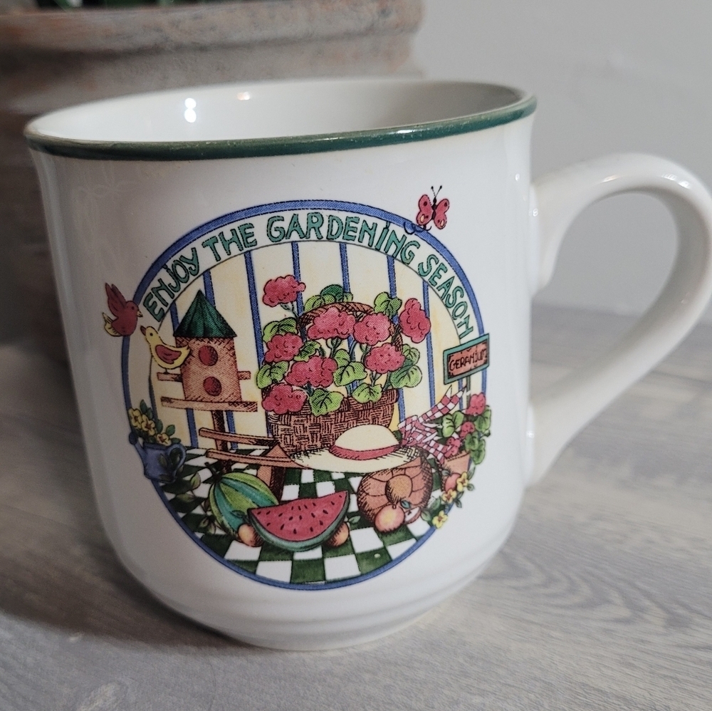 International Tableworks Heartland Stoneware Vintage Garden Mug Set Of 3 - Picture 6 of 7